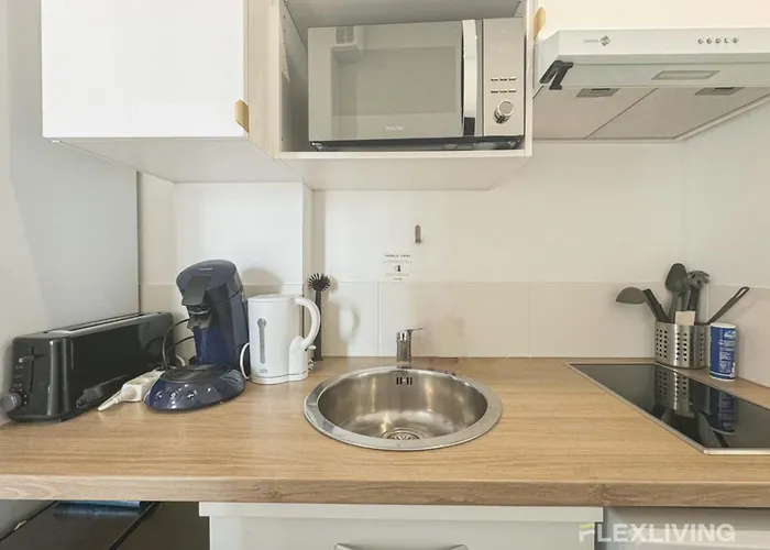 Flexliving - - Houel * Parijs